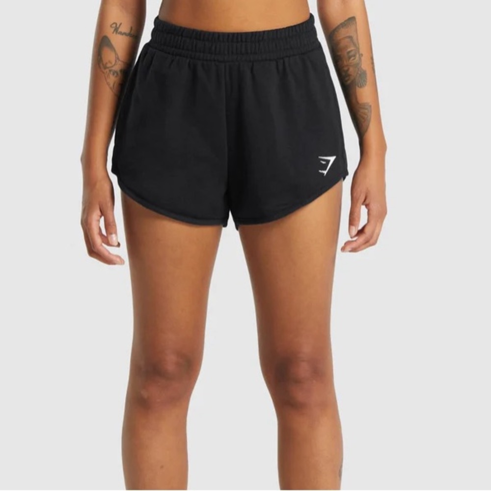 gymshark sweat shorts in black